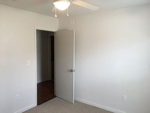 8057 Eberly Avenue, North Charleston, SC 29420