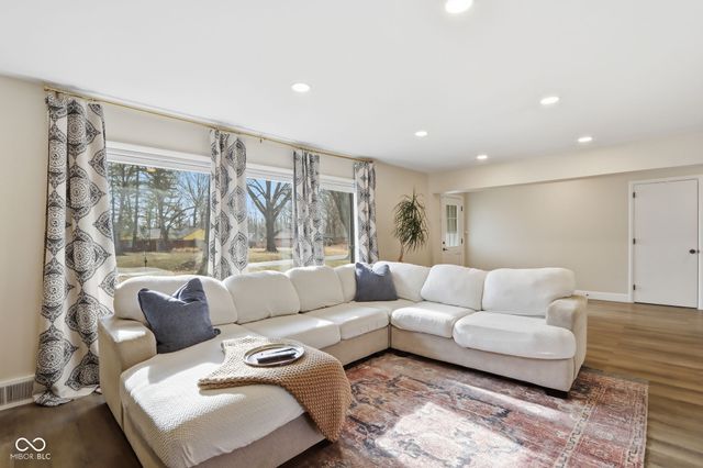 4402 Brown Road, Indianapolis, IN 46226