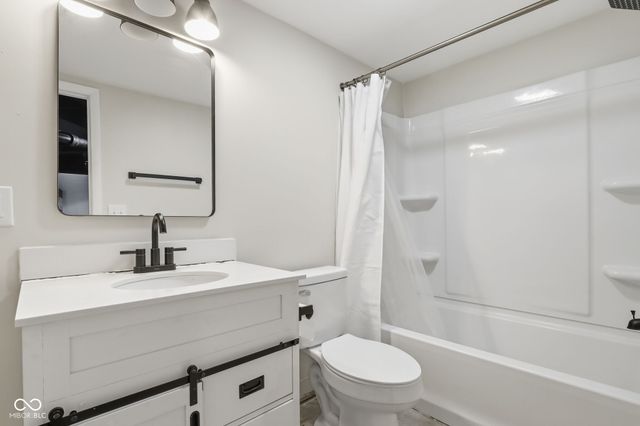 4402 Brown Road, Indianapolis, IN 46226