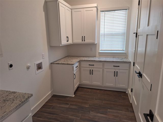 120 NW Strada Luca NW, Florence, TX 76527