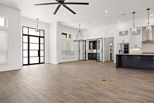 120 NW Strada Luca NW, Florence, TX 76527