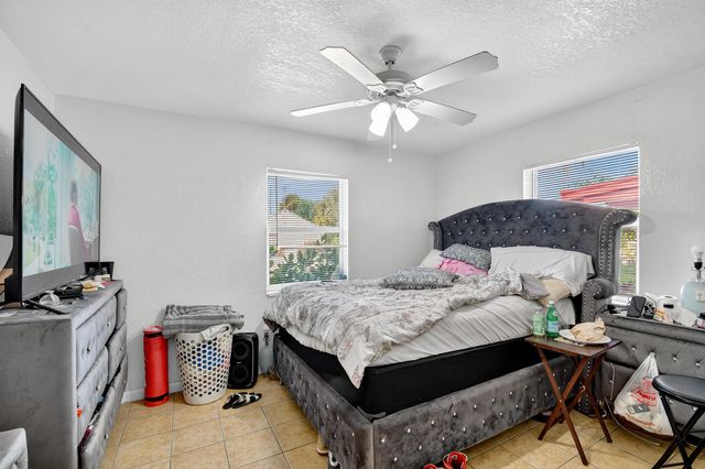 173 W 18th Street, Riviera Beach, FL 33404