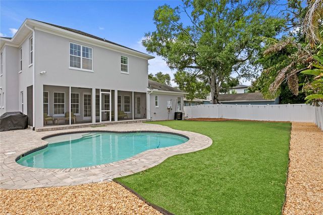 4001 W VASCONIA STREET, Tampa, FL 33629
