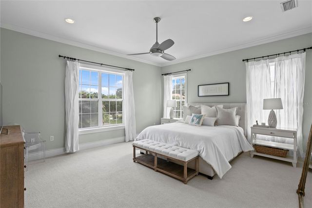 4001 W VASCONIA STREET, Tampa, FL 33629