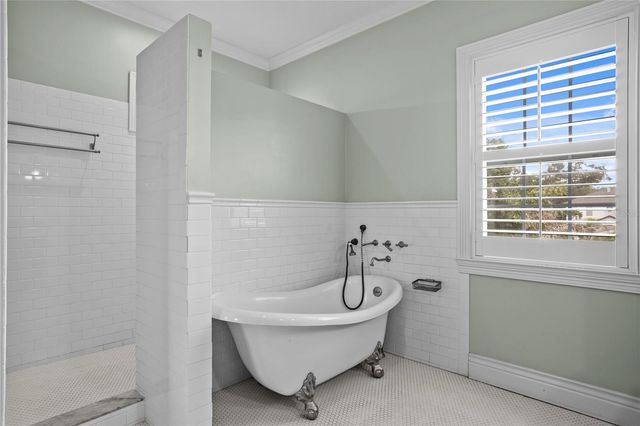 4001 W VASCONIA STREET, Tampa, FL 33629
