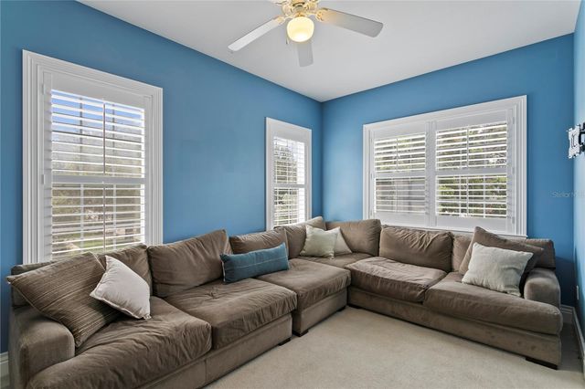 4001 W VASCONIA STREET, Tampa, FL 33629