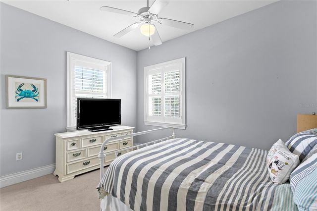 4001 W VASCONIA STREET, Tampa, FL 33629