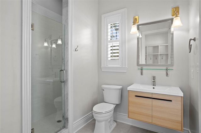 4001 W VASCONIA STREET, Tampa, FL 33629