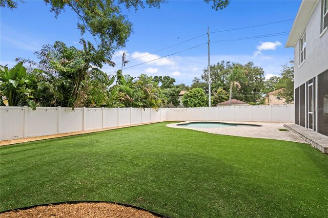 4001 W VASCONIA STREET, Tampa, FL 33629