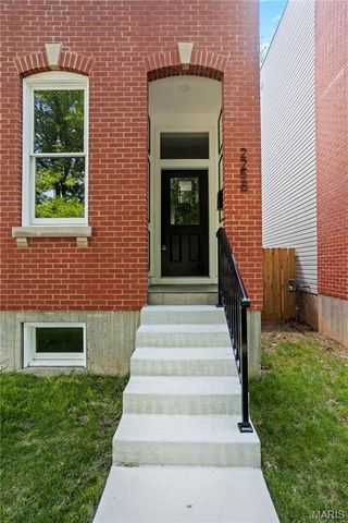 2258 S Jefferson Avenue, St Louis, MO 63104