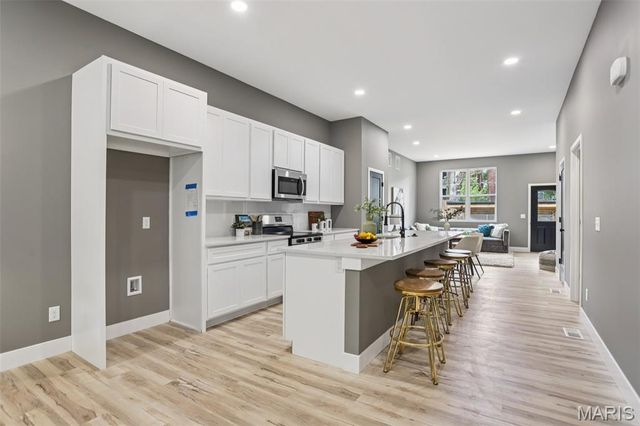 2258 S Jefferson Avenue, St Louis, MO 63104