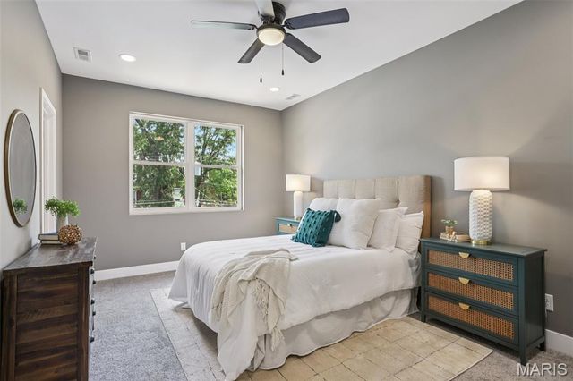 2258 S Jefferson Avenue, St Louis, MO 63104