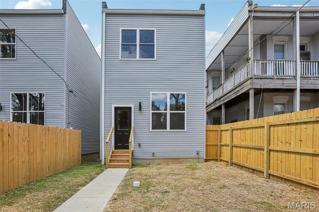 2258 S Jefferson Avenue, St Louis, MO 63104