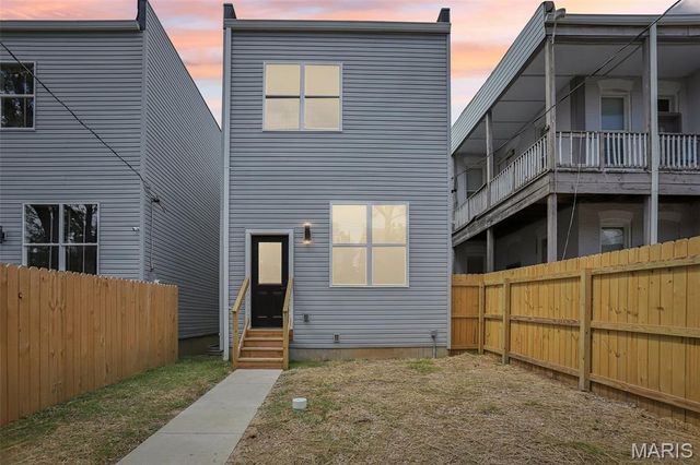 2258 S Jefferson Avenue, St Louis, MO 63104