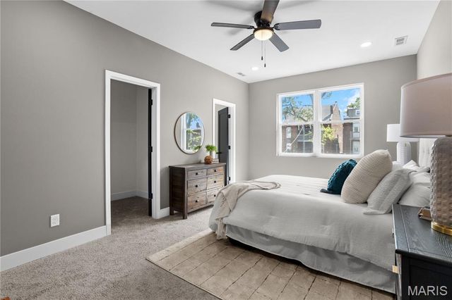2258 S Jefferson Avenue, St Louis, MO 63104