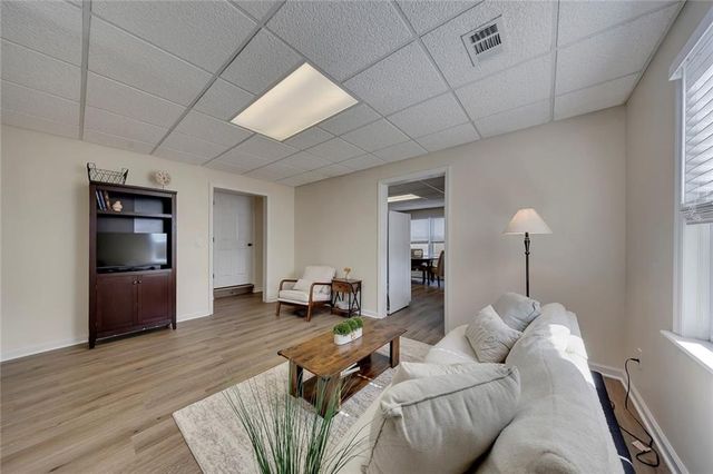 2002 Fairbrook Lane, Woodstock, GA 30189