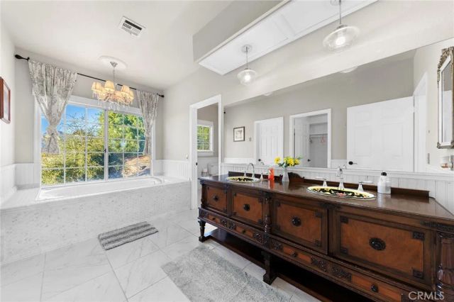 38975 Via De Oro, Temecula, CA 92592