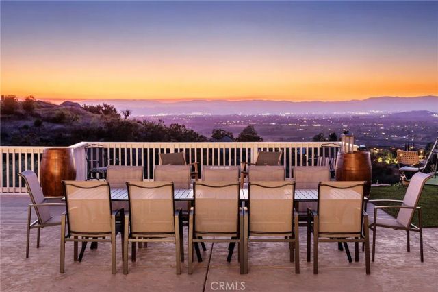 38975 Via De Oro, Temecula, CA 92592