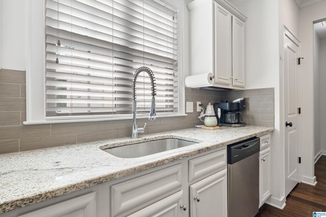5202 PARK SIDE CIRCLE, Hoover, AL 35244