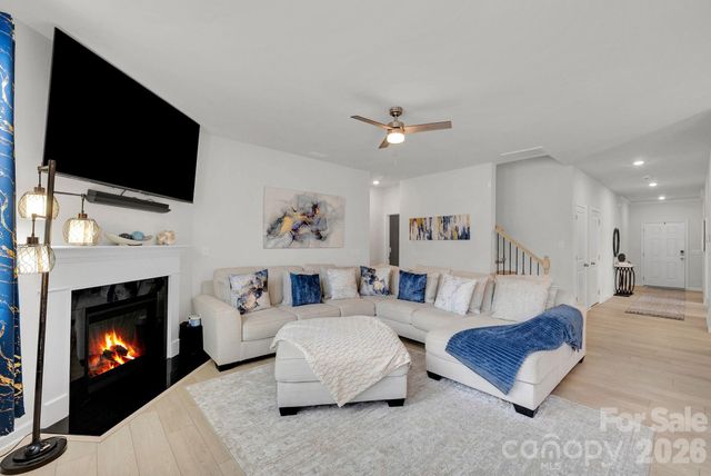 224 Hamptons Cove Road, Troutman, NC 28166