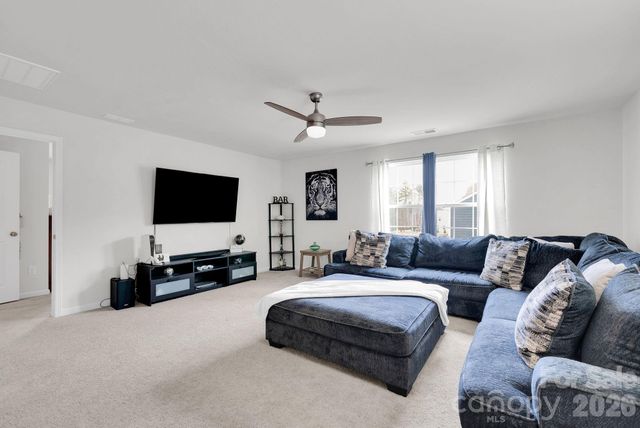 224 Hamptons Cove Road, Troutman, NC 28166