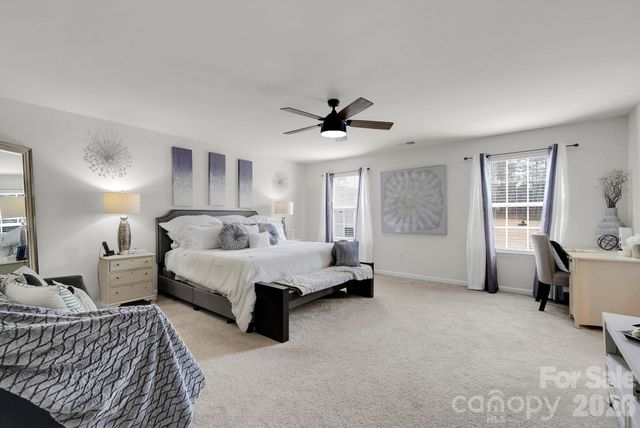 224 Hamptons Cove Road, Troutman, NC 28166