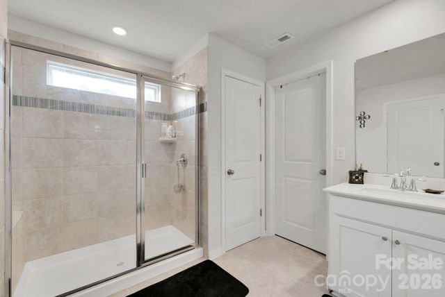 224 Hamptons Cove Road, Troutman, NC 28166