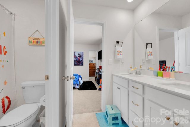 224 Hamptons Cove Road, Troutman, NC 28166