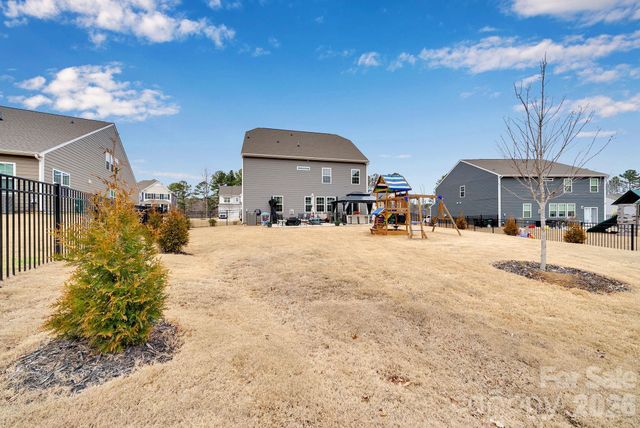 224 Hamptons Cove Road, Troutman, NC 28166
