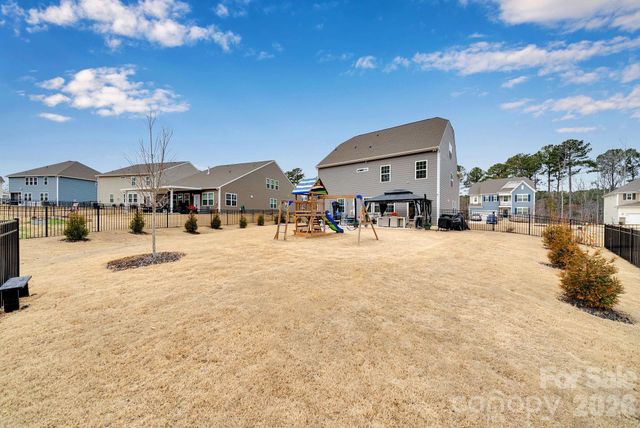 224 Hamptons Cove Road, Troutman, NC 28166