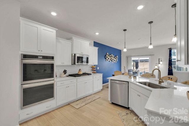 224 Hamptons Cove Road, Troutman, NC 28166