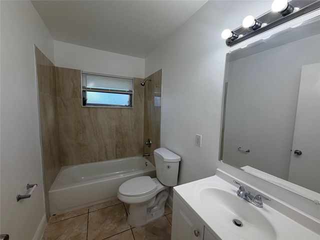 230 NW 8th Avenue, Dania Beach, FL 33004