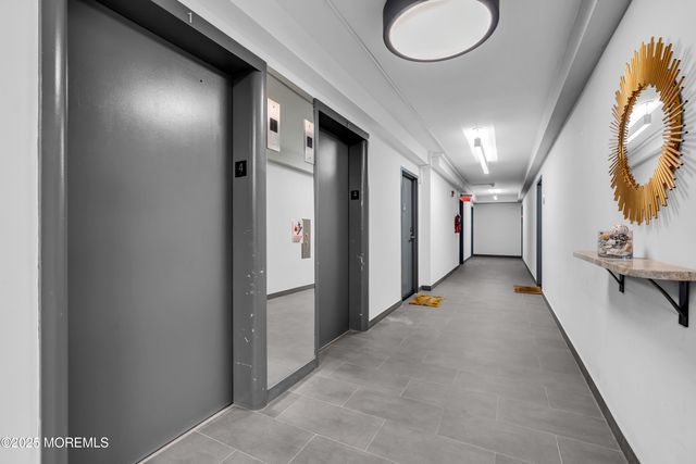 10 Ocean Boulevard 3D, Atlantic Highlands, NJ 07716