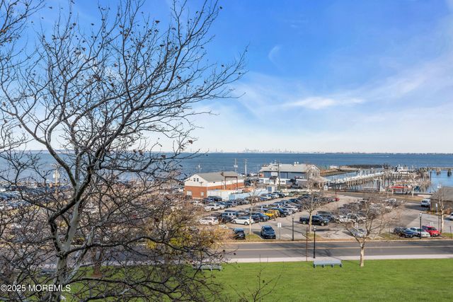 10 Ocean Boulevard 3D, Atlantic Highlands, NJ 07716