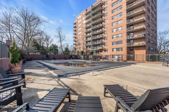 10 Ocean Boulevard 3D, Atlantic Highlands, NJ 07716