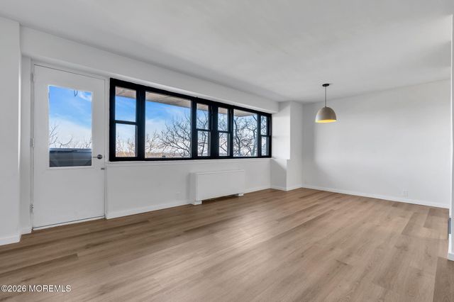 10 Ocean Boulevard 3D, Atlantic Highlands, NJ 07716