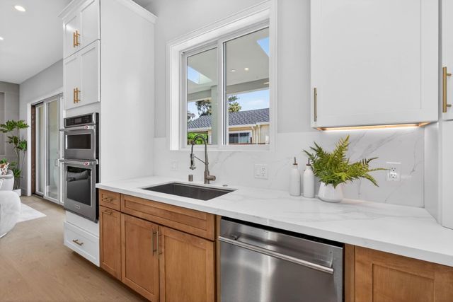 10201 Sterling Boulevard, Cupertino, CA 95014