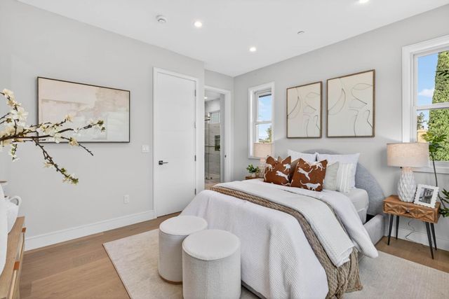 10201 Sterling Boulevard, Cupertino, CA 95014