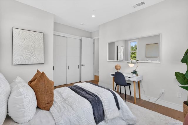 10201 Sterling Boulevard, Cupertino, CA 95014
