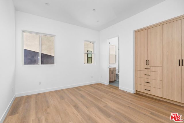 10823 Morrison Street, North Hollywood (los Angeles), CA 91601