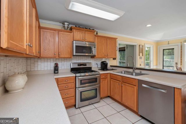 80 Creekside Road, Hogansville, GA 30230