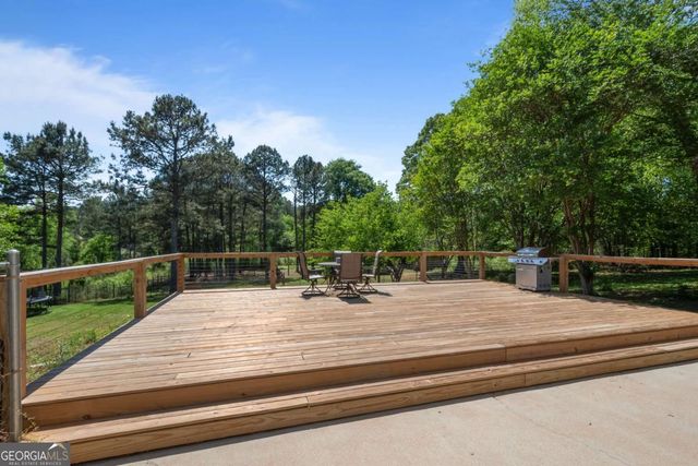 80 Creekside Road, Hogansville, GA 30230