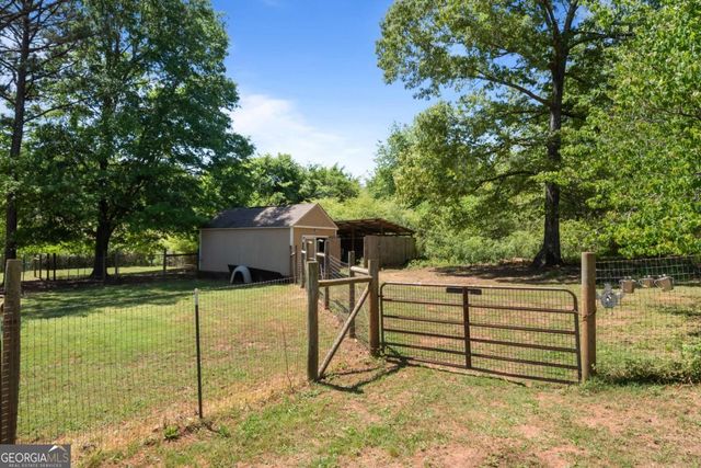 80 Creekside Road, Hogansville, GA 30230
