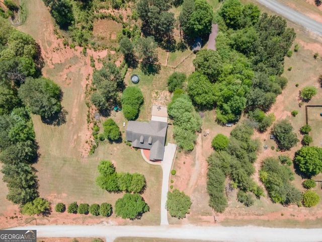 80 Creekside Road, Hogansville, GA 30230