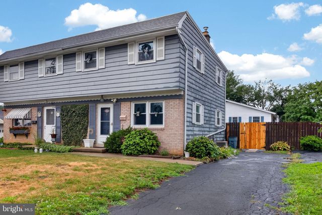 501 GENERAL SUTTER AVE, Lititz, PA 17543