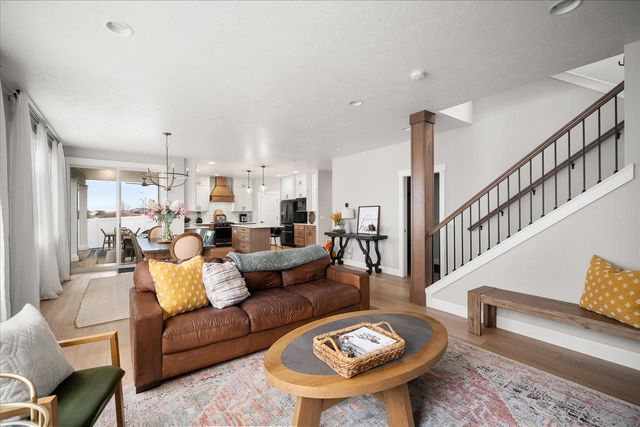 1706 S Morningside Heights Dr, Spokane Valley, WA 99016