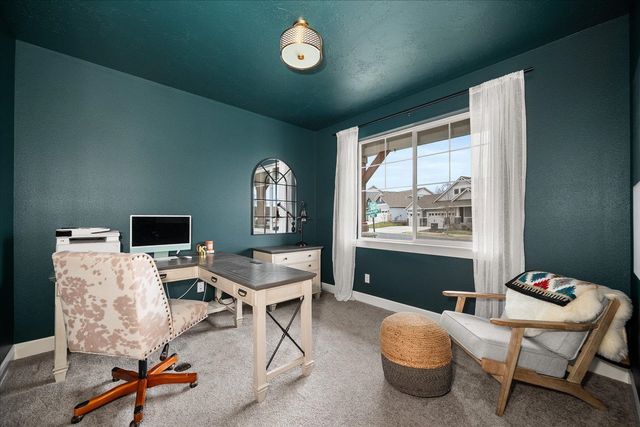 1706 S Morningside Heights Dr, Spokane Valley, WA 99016