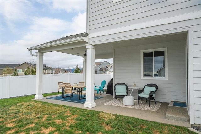 1706 S Morningside Heights Dr, Spokane Valley, WA 99016