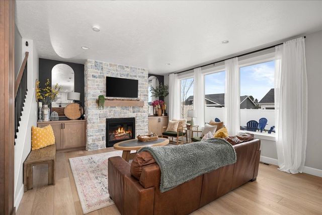 1706 S Morningside Heights Dr, Spokane Valley, WA 99016