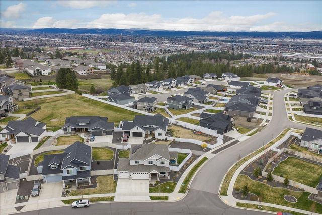 1706 S Morningside Heights Dr, Spokane Valley, WA 99016